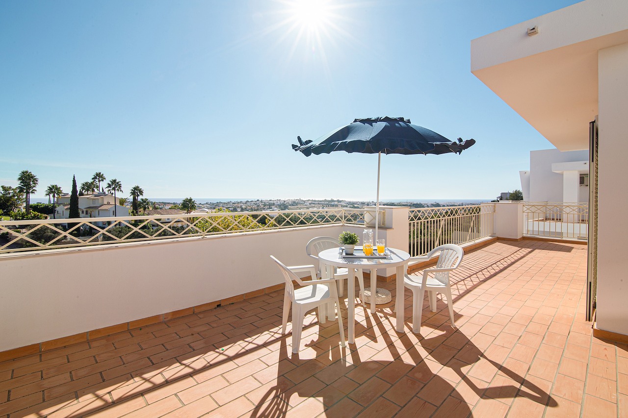 Villa Bianca - 4 Bedroom Villa in Albufeira