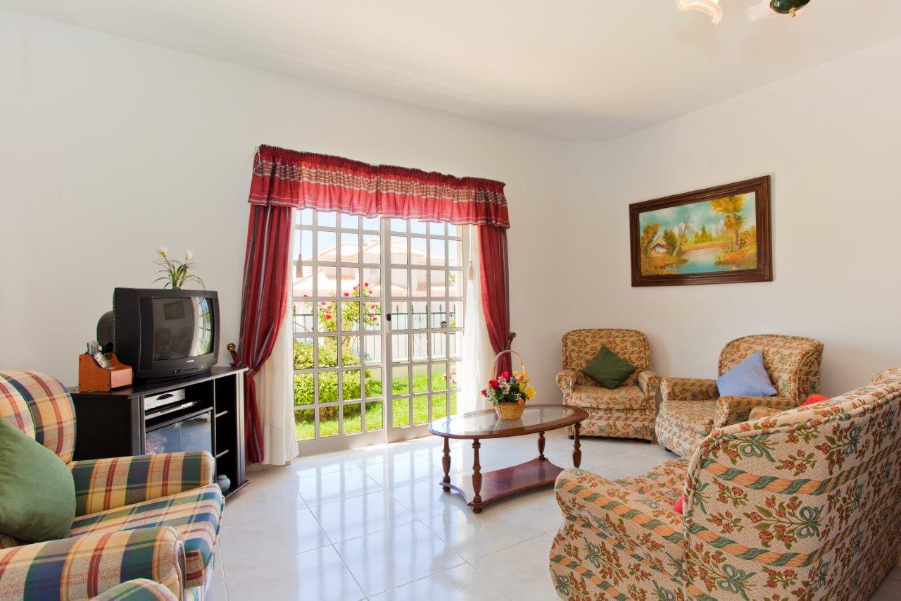 Villa Bonita - 5 Bedroom Villa in Praia da Gale