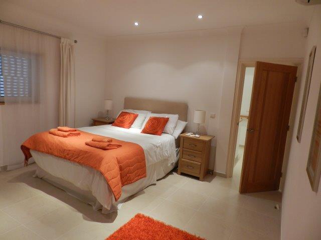 Villa Cristalle - 5 Bedroom Villa in Vilamoura