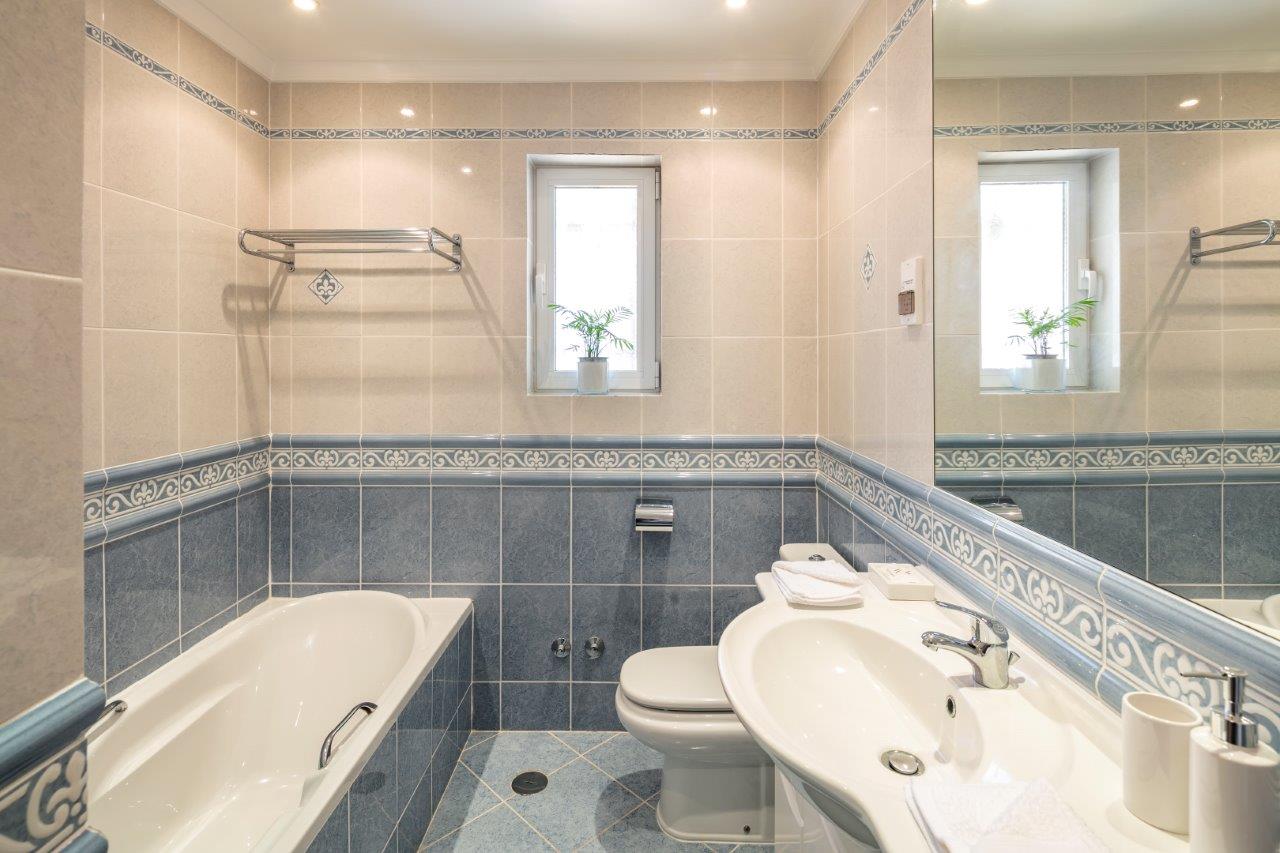 Villa Da Rosa - 4 Bedroom Villa in Vilamoura