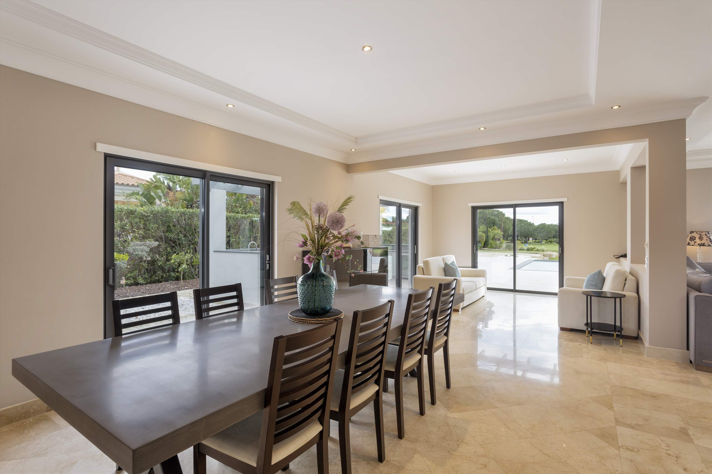 Villa Dalia - 6 Bedroom Villa in Vila Sol, Vilamoura