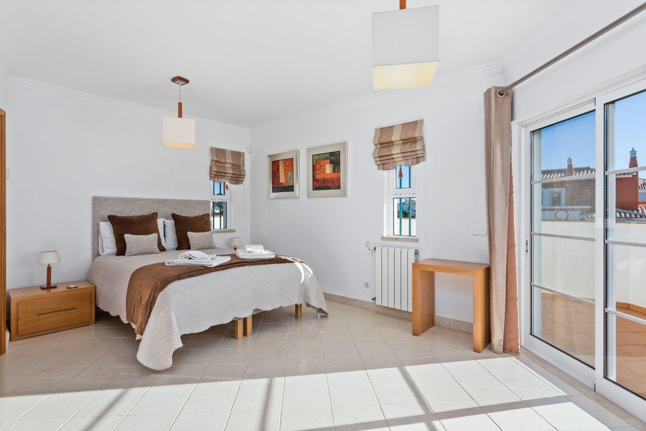 Villa Estelle - 4 Bedroom Villa in Vila Sol, Vilamoura