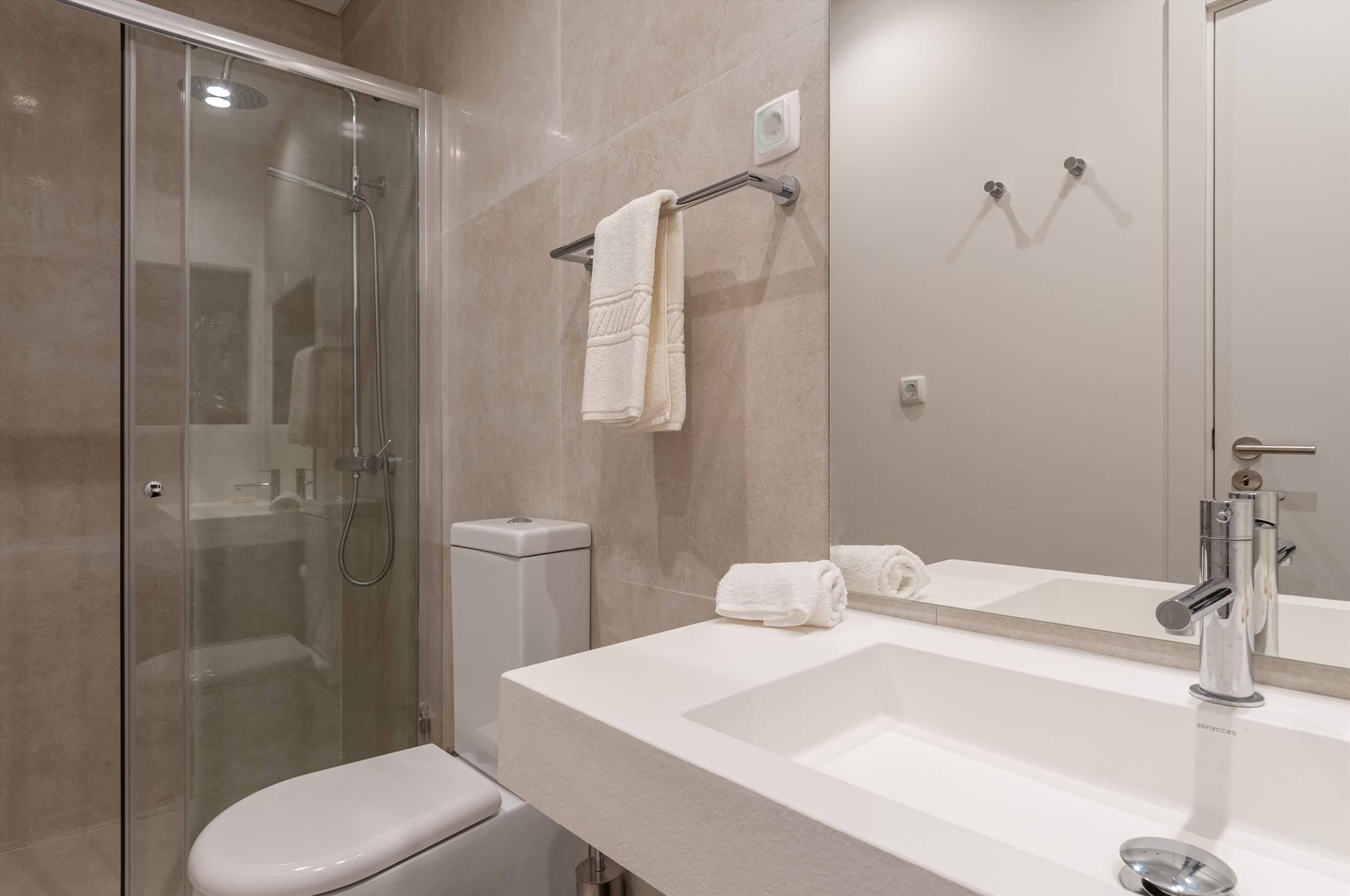 Villa Heather - 5 Bedroom Villa in Vilamoura
