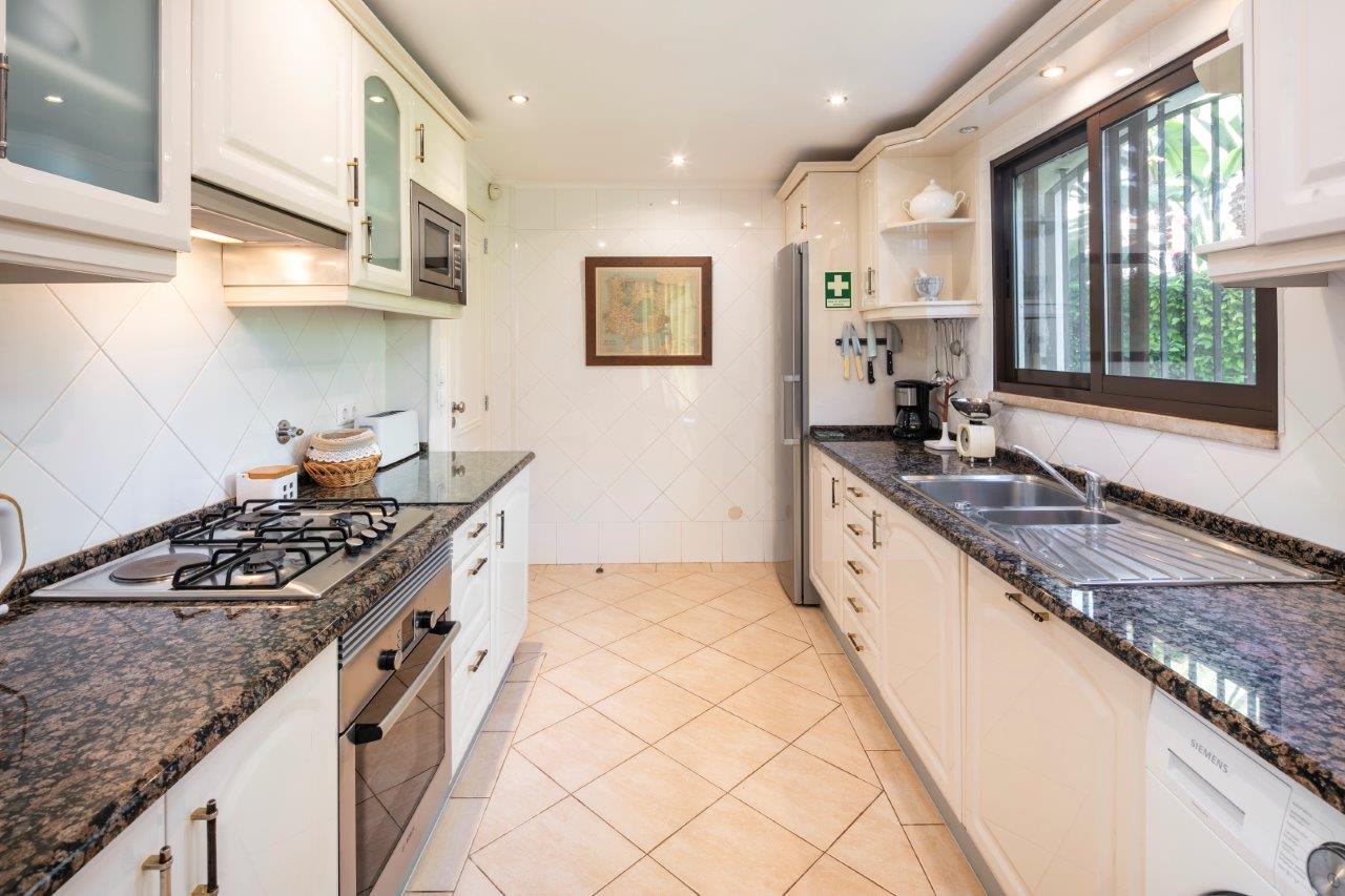 Villa Lakeside - 3 Bedroom Villa in Quinta do Lago