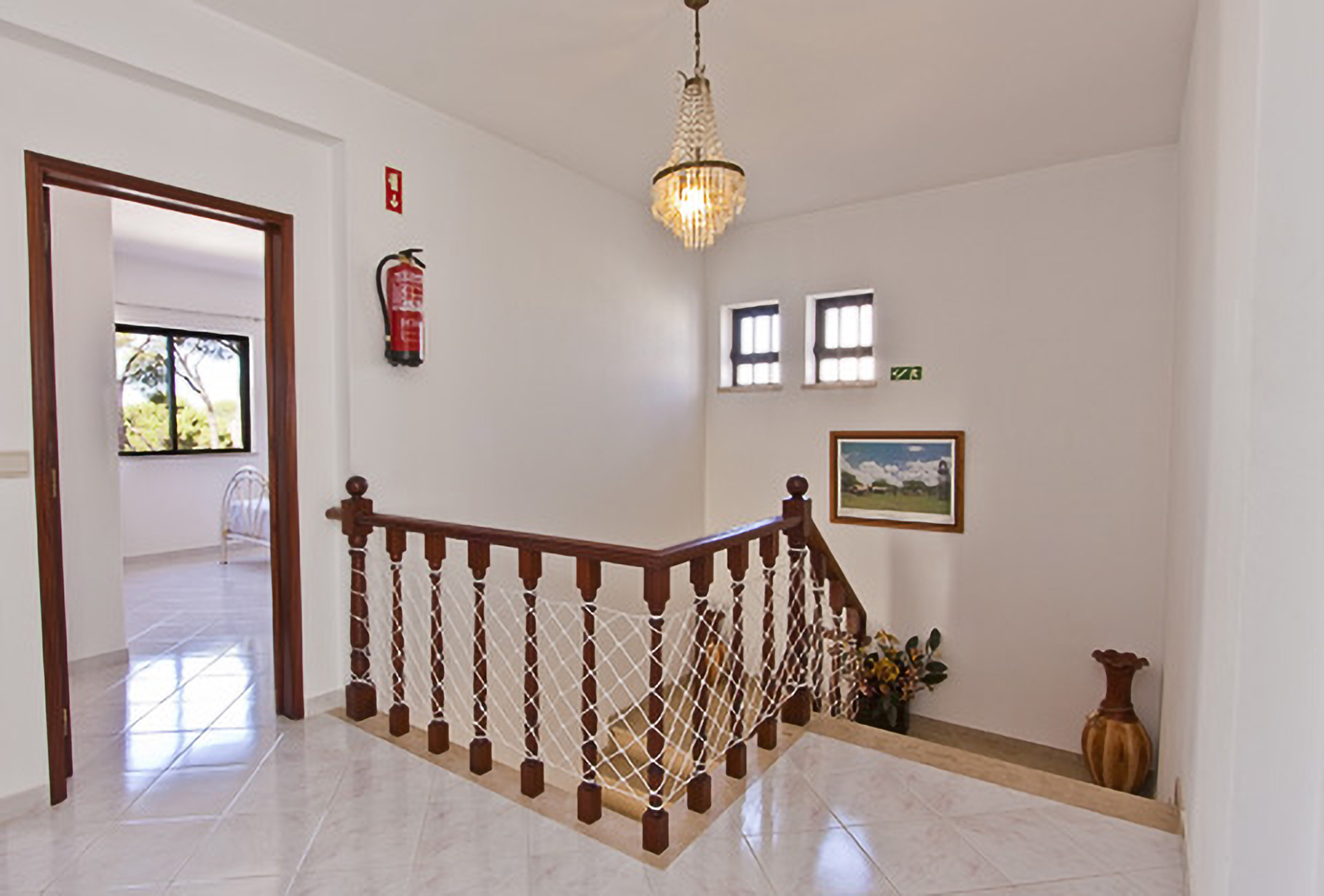 Villa Mila - 5 Bedroom Villa in Olhos D'Agua