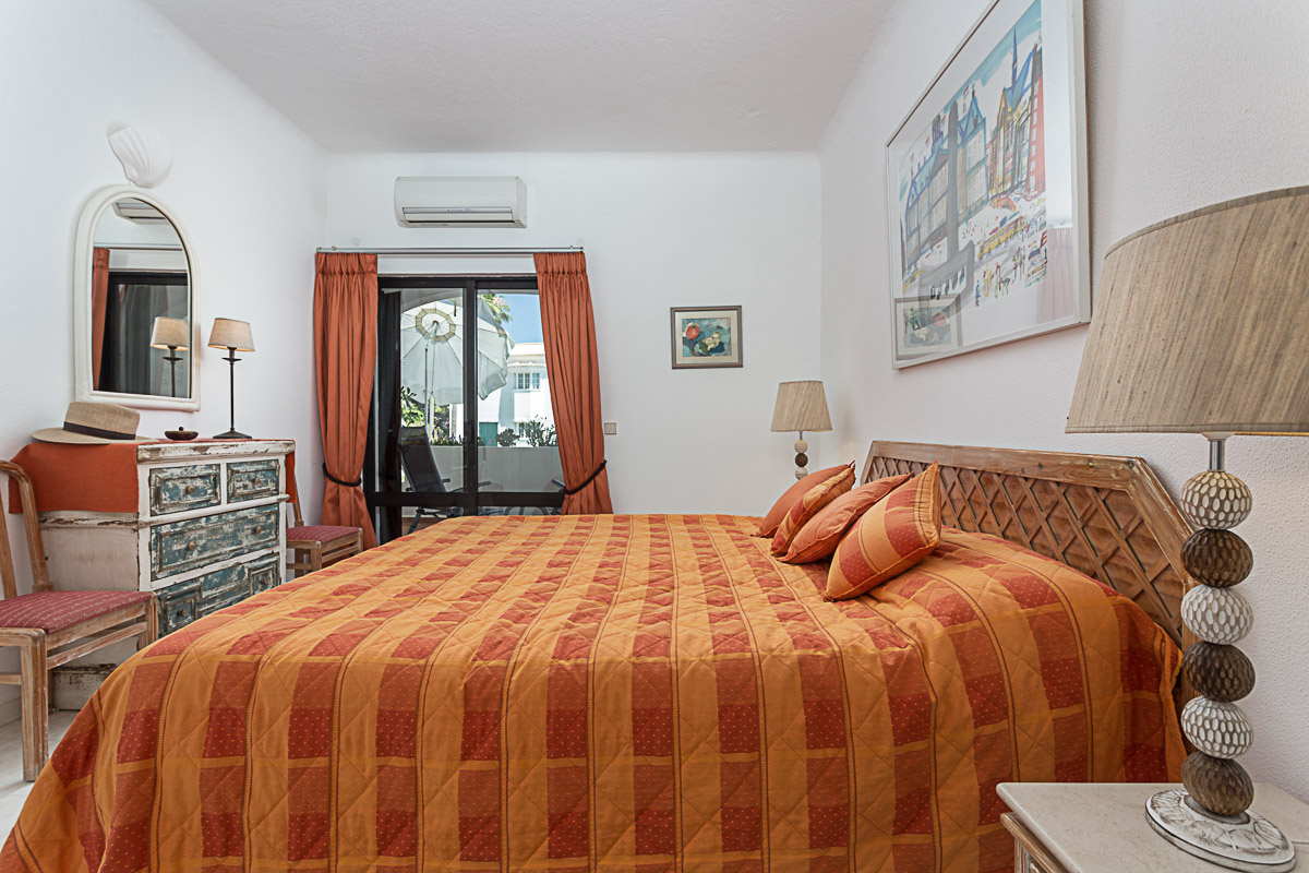 Villa Poppy - 2 Bedroom Villa with Pool in Vale do Lobo