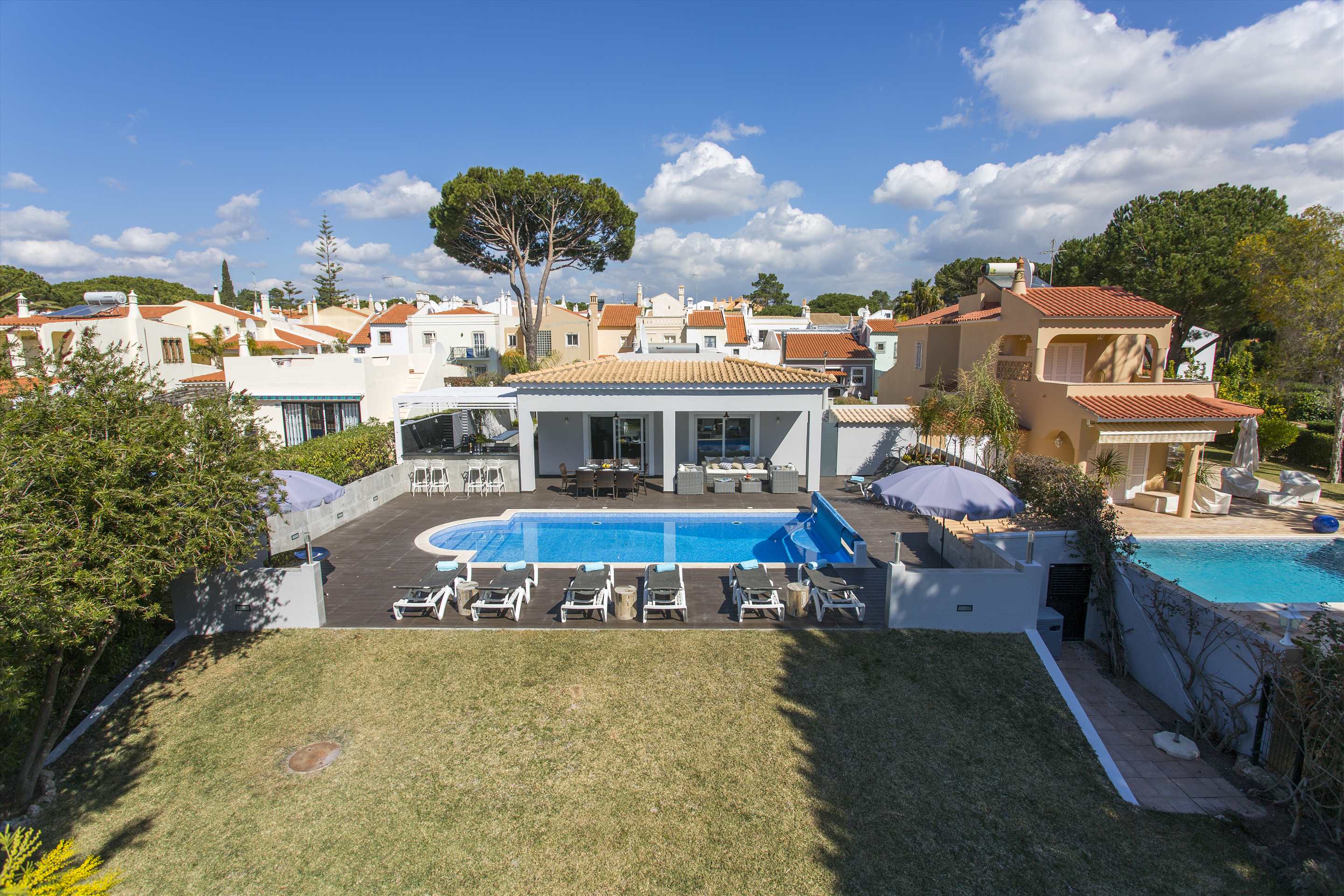 Villa Rene - 4 Bedroom Villa in Vilamoura