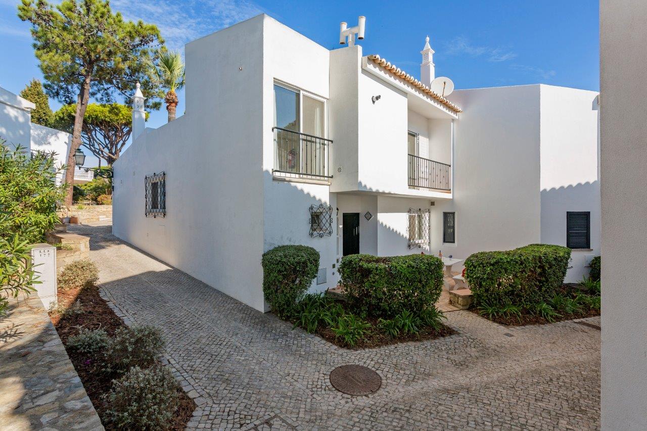 Villa VDL47 - 2 Bedroom Villa in Vale do Lobo