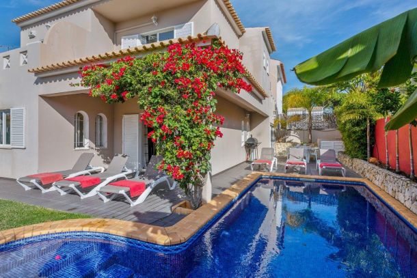 Villa Maya - 3 Bedroom Villa in Vilamoura